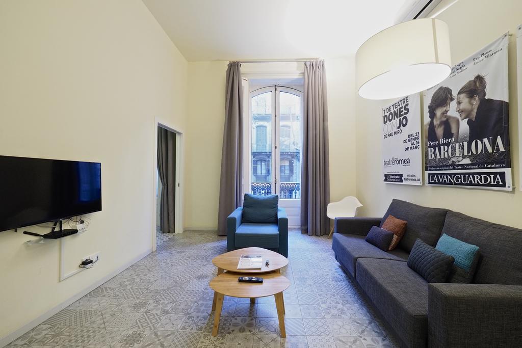 Uma Suites Pau Claris บาร์เซโลนา ภายนอก รูปภาพ